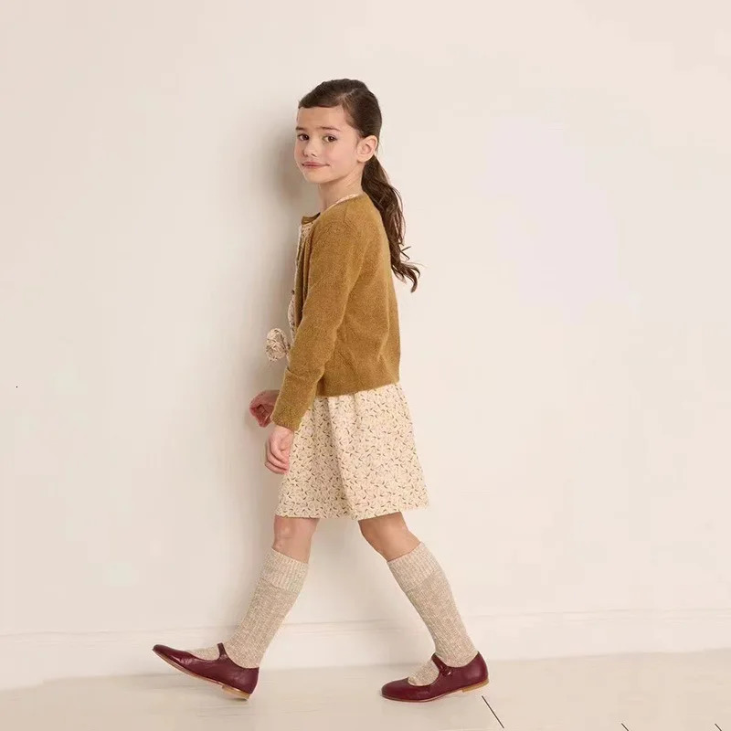 Cardigan Bonpoint Autumn/winter Wool Knitted Cardigan Girl Cherry Hollow Long Sleeve Sweater Baby Children's Top 231017