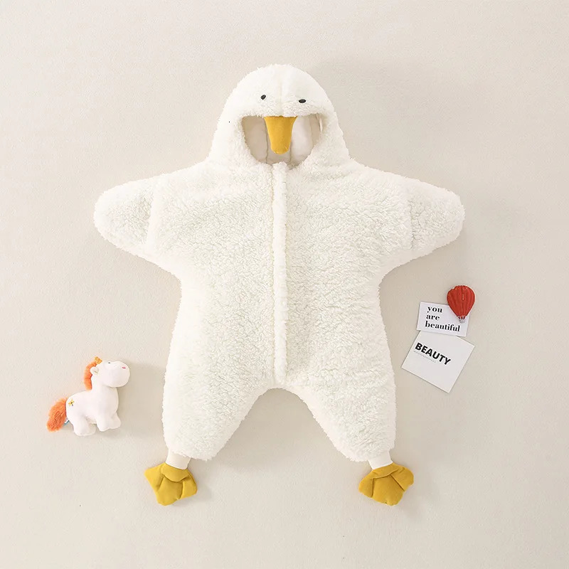 Sleeping Bags Cute Cartoon Baby White Goose Sleeping Bag Autumn and Winter born Baby Onesie Starfish Holding Quilt Warm Crawling Clothes 231017