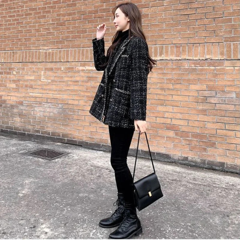 Women's Suits Blazers Vintage Plaid Tweed Blazers Women Autumn Winter Thicken Fashion Jackets Female Double Breasted Elegant Black Coats Outwear 