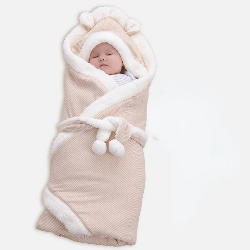 Quilts Baby Quilt Thickened In Autumn and Winter born Blanket Anti-startle Swaddle Colored Cotton Lamb Wool Infant Accessories 231017