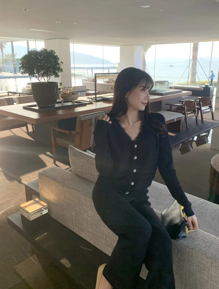 Women's Tracksuits Autumn Winter Women's Suit Knitted Tassel V-neck Cardigan Jacket Wide Leg Pants Casual Two Piece Set Women Elegant Korean