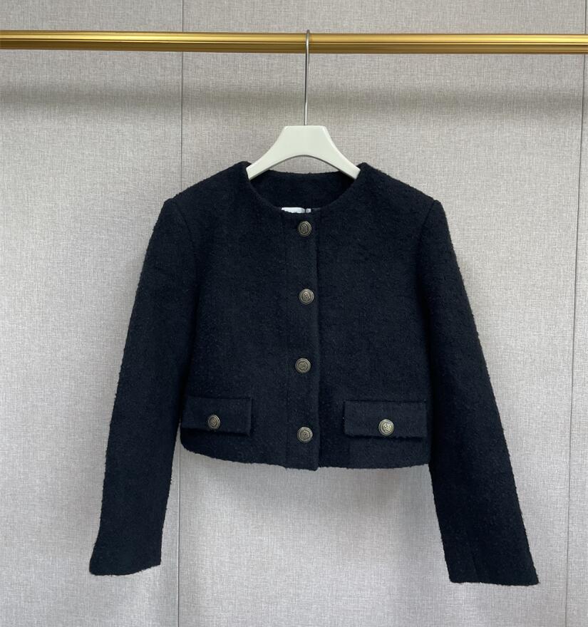 23-Sa ndr-o Women's Front Shoulder Tweed Metal Buckle Round Neck Black Coat