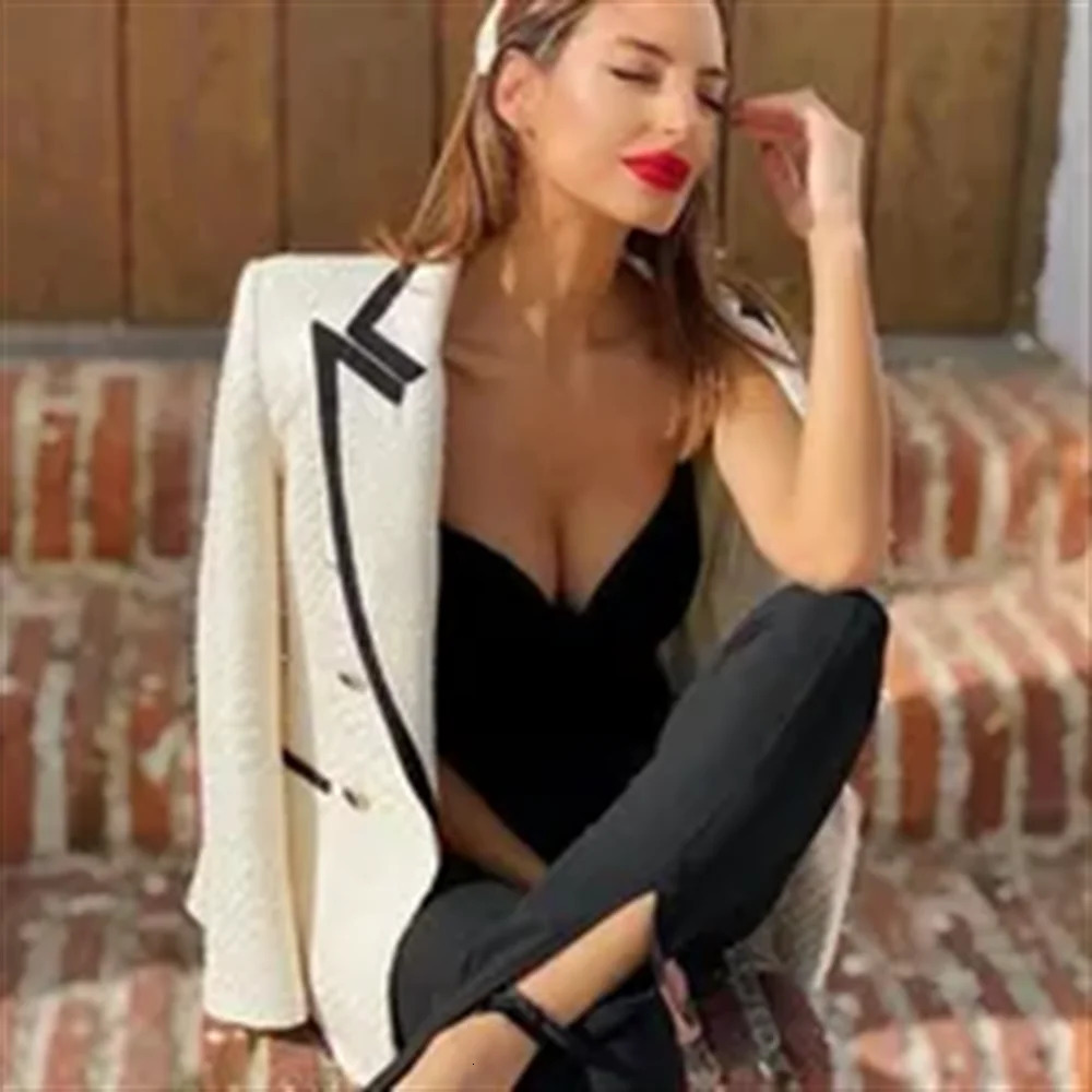 Womens Jackets elegant texture double breasted tweed suit long sleeved pocket jacket fashionable street top 231017