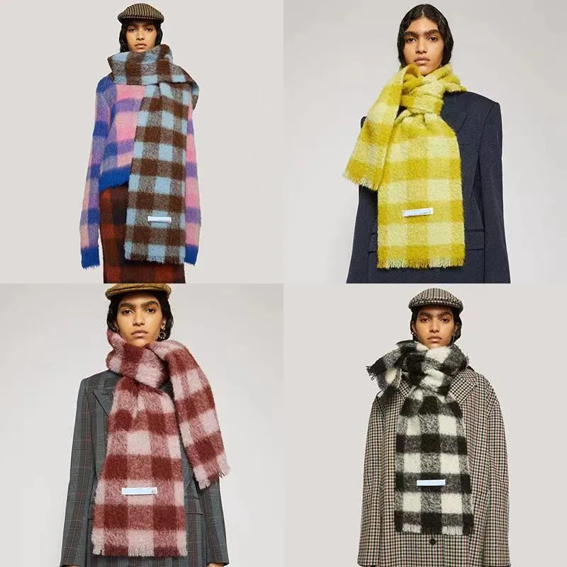 Scarves 2023 Winter Scarf with Tags Thick Warm Solid Cape Wraps Female Bandana Pashmina Cashmere Men Scarf Long Tassel 231018