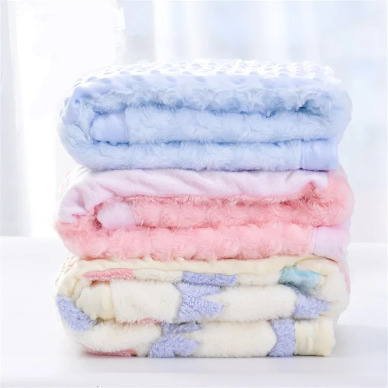 Quilts 2 layers Quilted Sherpa Back Thermal 3D Butterfly Flannel Soft Baby Swaddle born Wrap Crib Beddings Kids Nap Rug 231017