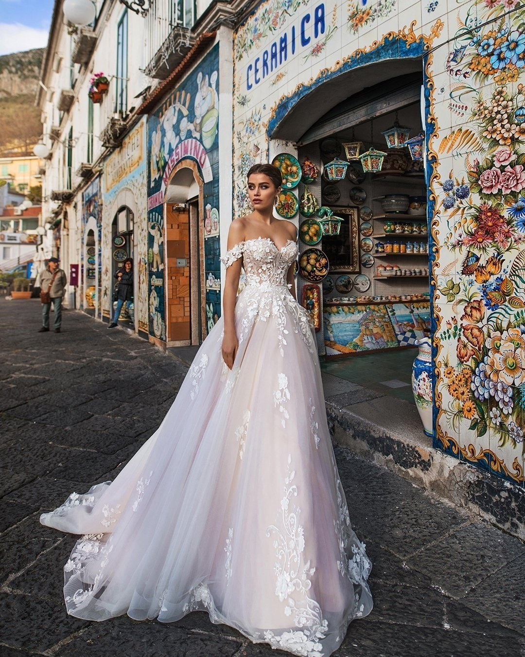 Bohemian 2024 Wedding Dress Off The Shoulder Lace Appliqued Elopement Bridal Gowns Bride Shower Lace-up Back A Line Tutu Dress