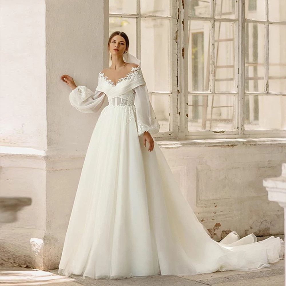 Off The Shoulder Boho Wedding Dress Women Gorgeous Puff Sleeves Lace Appliques Pleats A-E Bridal Gown Sweep Train 6660312