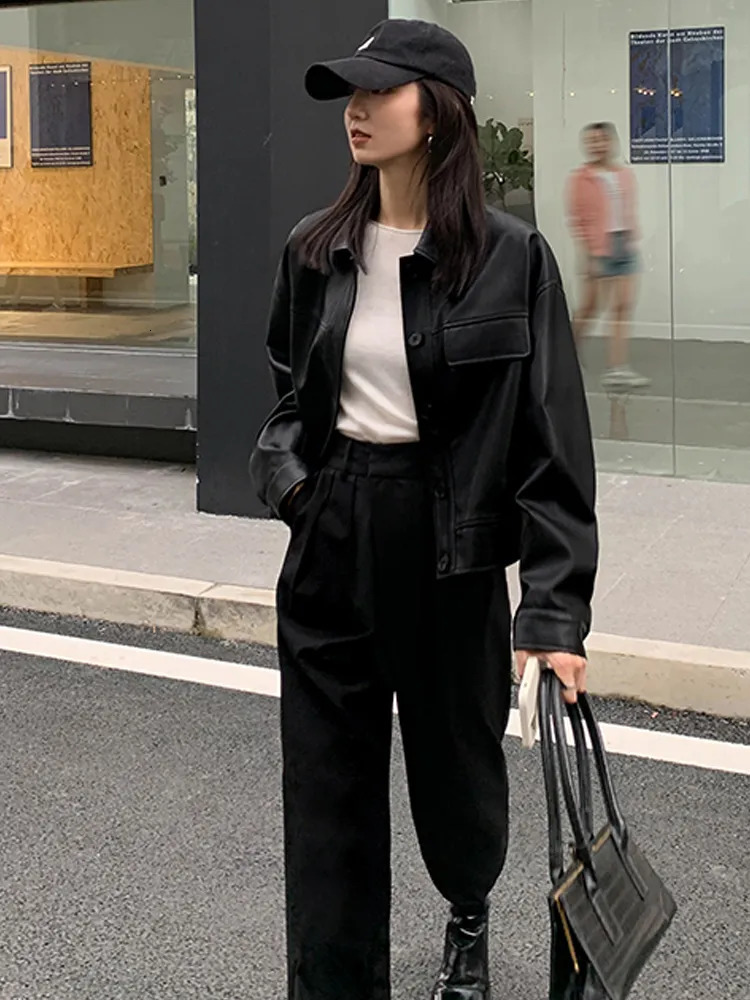 Womens Leather Faux Winter Black Cropped Jacket Women Autumn Korean High Street Biker Female Vintage Outerwear Thin PU Chic Tops 231018