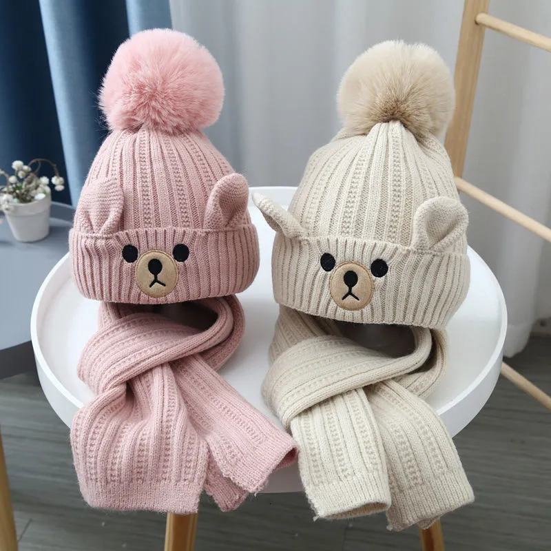 Caps Hats Warm Kids Beanie Scarf Set European Style Cartoon Bear Crochet Bonnet for Toddler Boy Girl Outdoor Autumn Winter Hat Scarf Set 231019