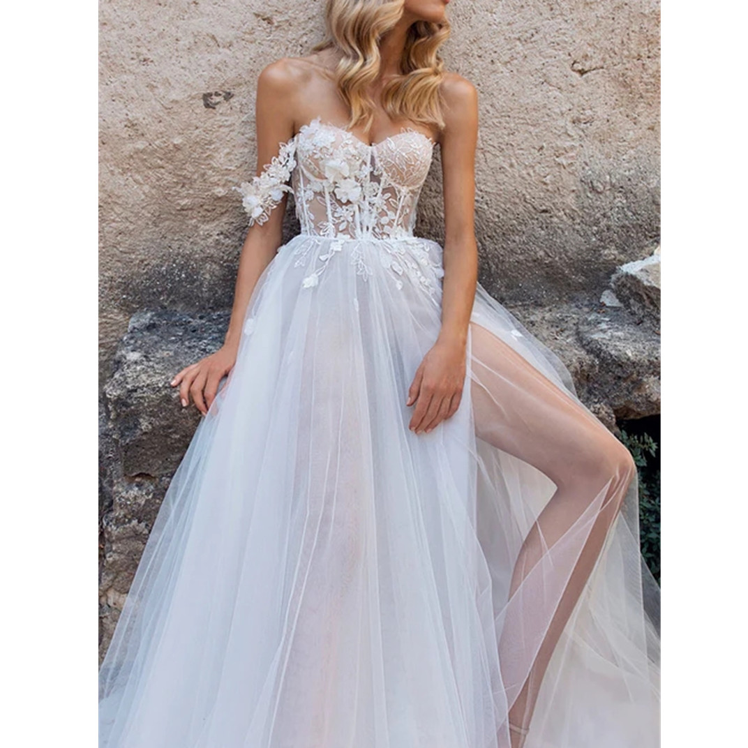 Off The Shoulder Bohemian Wedding Dresses Illusion Lace Appliqued Bridal Gowns Beach A Line Robes De Mariee