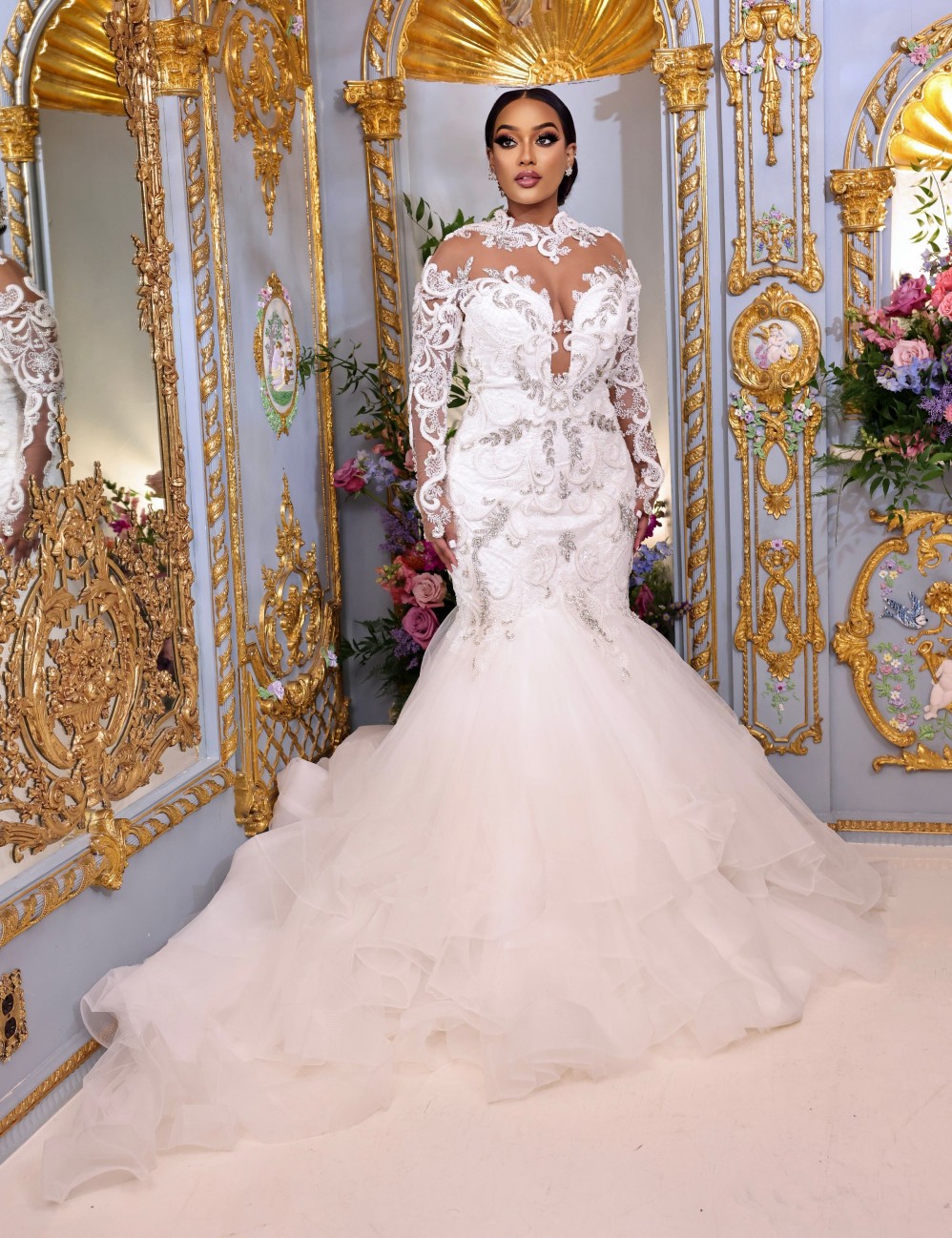 Mermaid Plus Size Lace Wedding Dresses Appliqued Beaded Bridal Gowns With Long Sleeves Sheer Jewel Neckline Sweep Train Vestido De Novia