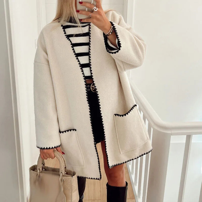 Womens Wool Blends Trendy Retro Contrast Color Woolen Coats Women Autumn Vneck Long Sleeve Top Cardigan Winter Big Pocket Warm Jackets 231019