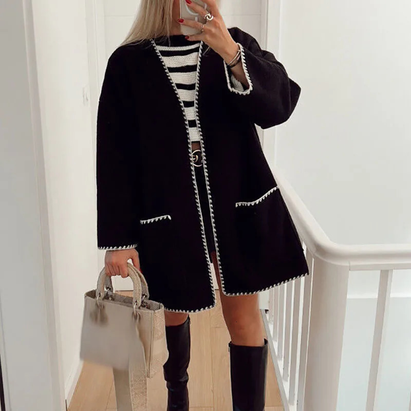 Womens Wool Blends Trendy Retro Contrast Color Woolen Coats Women Autumn Vneck Long Sleeve Top Cardigan Winter Big Pocket Warm Jackets 231019