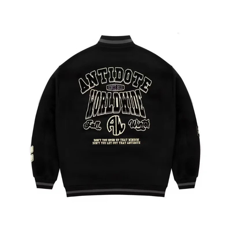 Mens Jackets Baseball Jacket Flocked Embroidery Stand Vintage Bomber High Street Loose Coat Couple Streetwear Spring Autumn 231018
