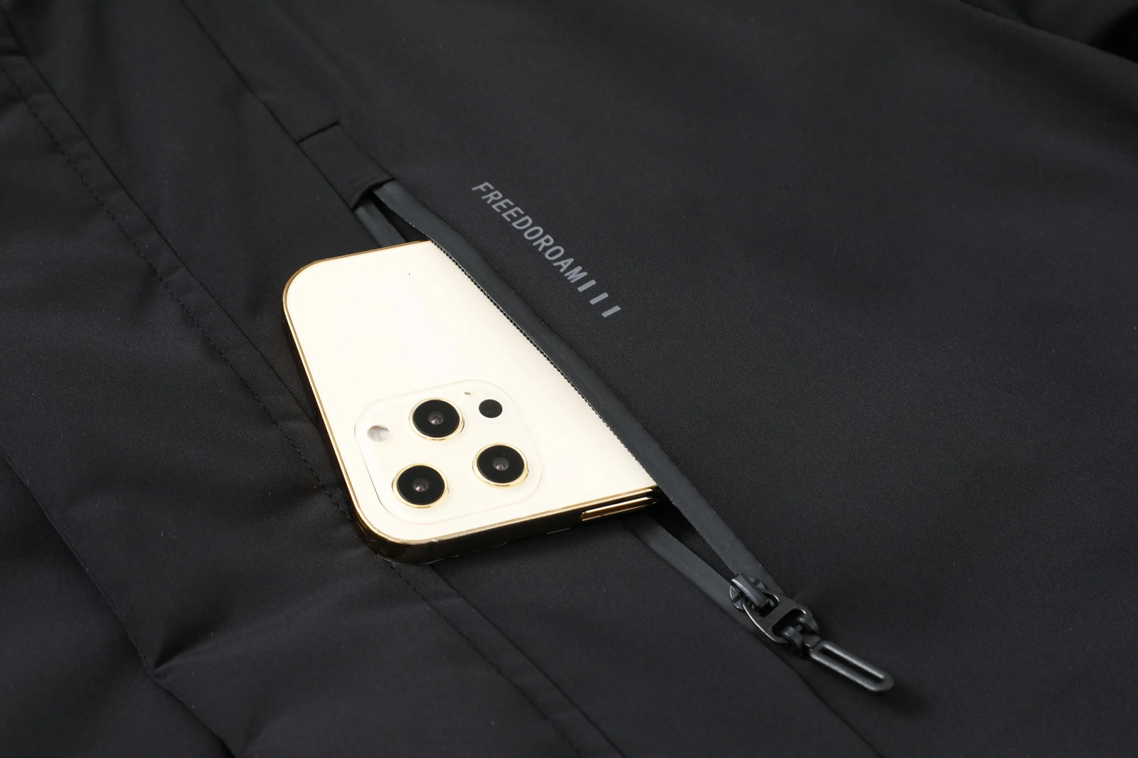 Men's Vests 2023 Fashion Men Duck Down Over The Knee Thicken Long Discovery Coat Couple Hooded Warm Winter Lovers' Clothes Zipper Jacket 231