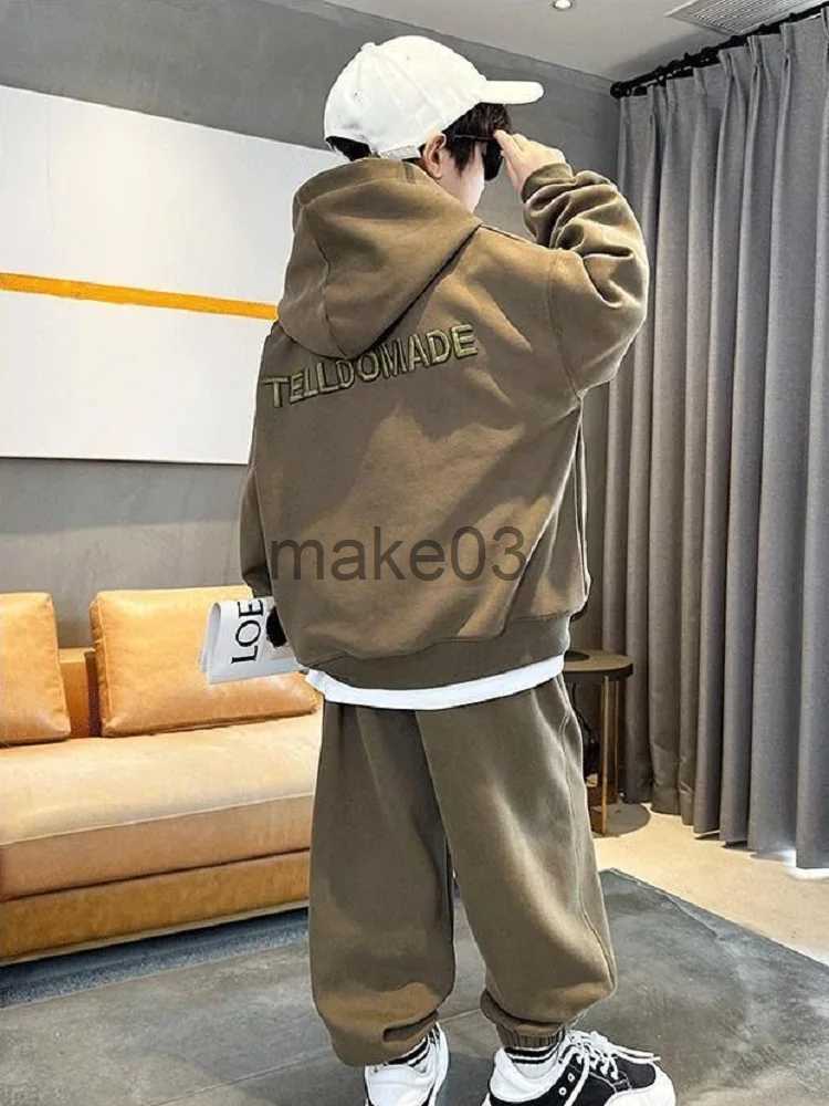 Clothing Sets Autumn Junior Boy Clothes Set Children Letter Embroidery Hooded Pullover Top Pant 2Pcs Outfits Kid Tracksuits Student Loungewear J231020