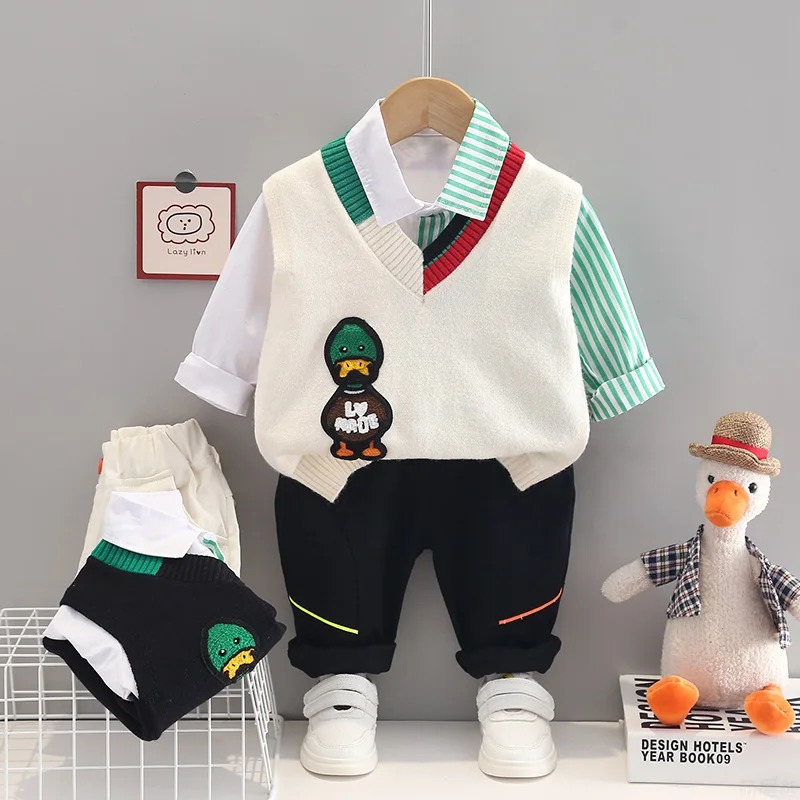 Clothing Sets Western Baby Boy Outfit Set Spring Autumn Cartoon V-neck Knitted Sleeveless Vest T-shirts Jeans Kids Suits for Boys Tracksuits 231020