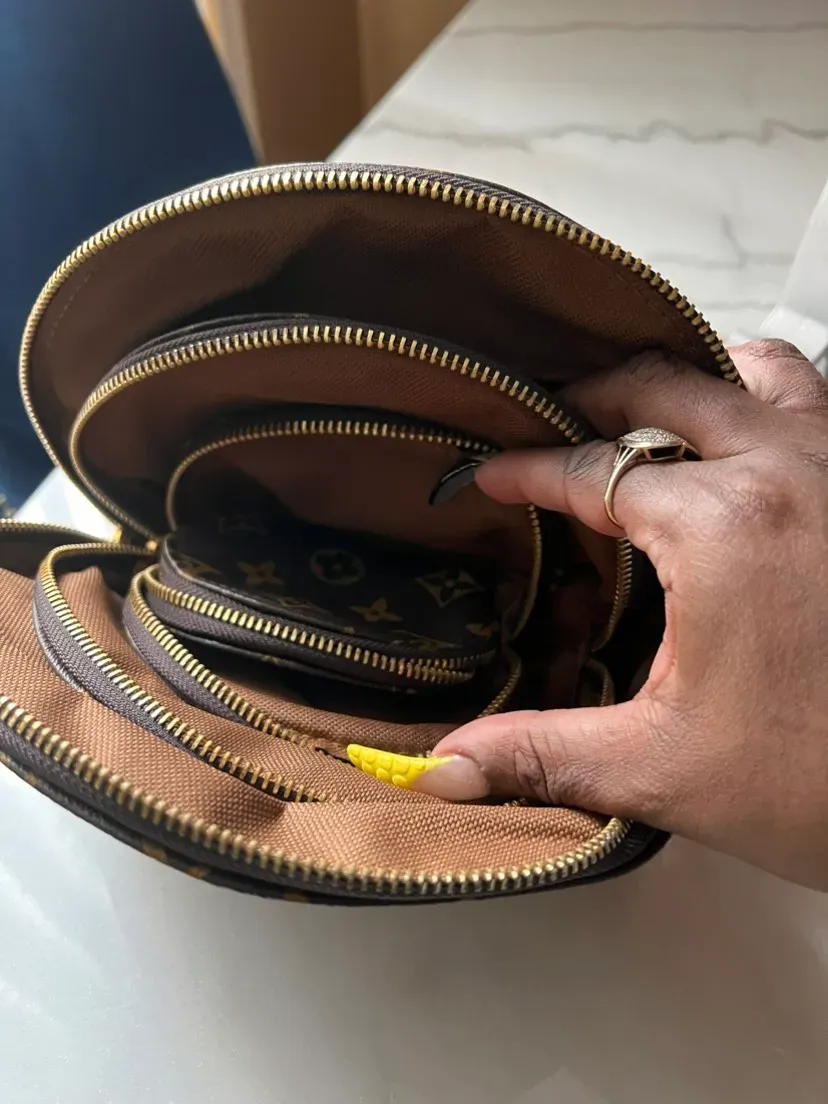 High Quality 4pcs set Designer Women cosmetic bags organizer famous makeup travel pouch make up ladies cluch purses organizador toiletry bag