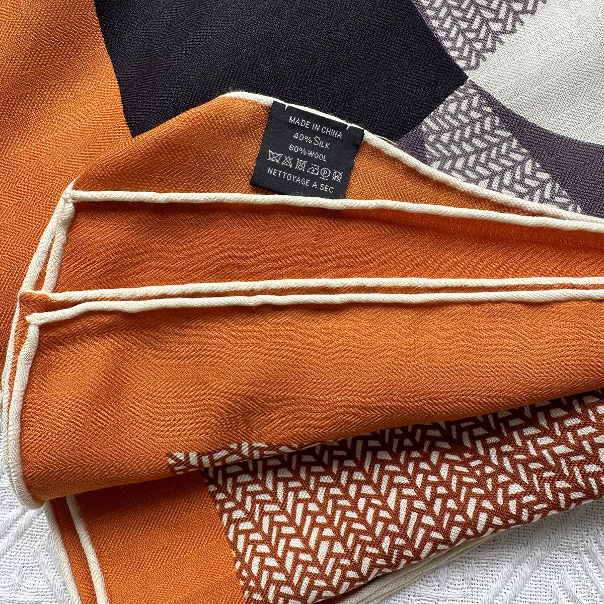 High-End Velvet High Sense Autumn and Winter New Silk Wool Scarf Female Korean Anime Pony Print Silk Wool Large Kerchief Wholesale