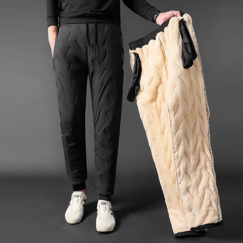Men's Pants Lamb Fleece Casual Winter Thick Warm Plus Size Loose Sports Footpants Down Cotton cargo pants men streetwear 231020