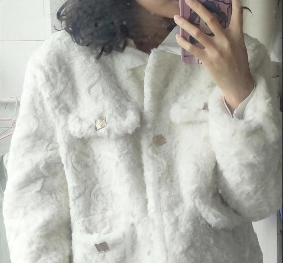 Lamb Hair Coat Women's ma-je 2023 Autumn/Winter New Short environmentally friendly Rabbit Hair Round Neck Small Fragrant Style Thickened Fur Coat