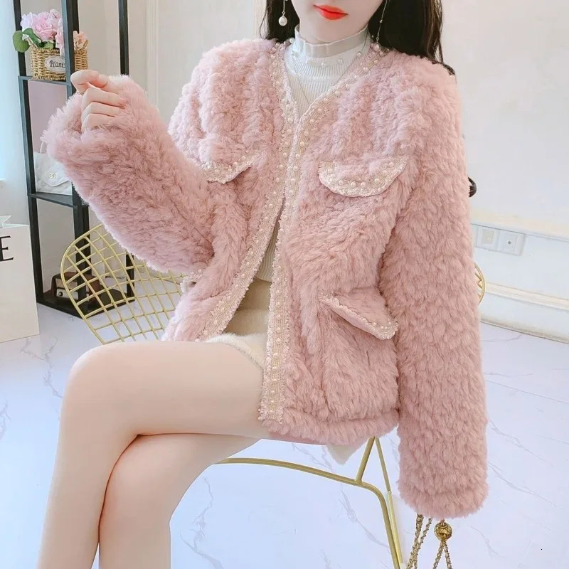 Women's Jackets Korean Fashion Faux Lamb Woolen Coats Women Autumn Winter Elegant Warm Thick Beading Outerwear Girls Sweet Streetwear Tops 231020