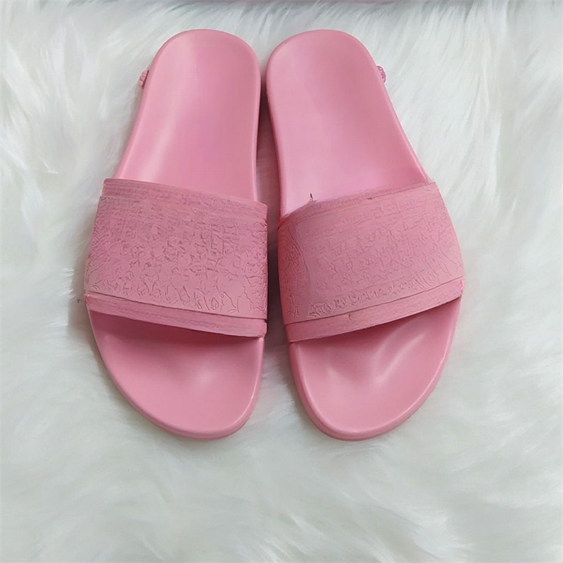 Sandal Slipper Men Women Fashion Design Beach Shoe Rubber Slides Flip Flops XX9001