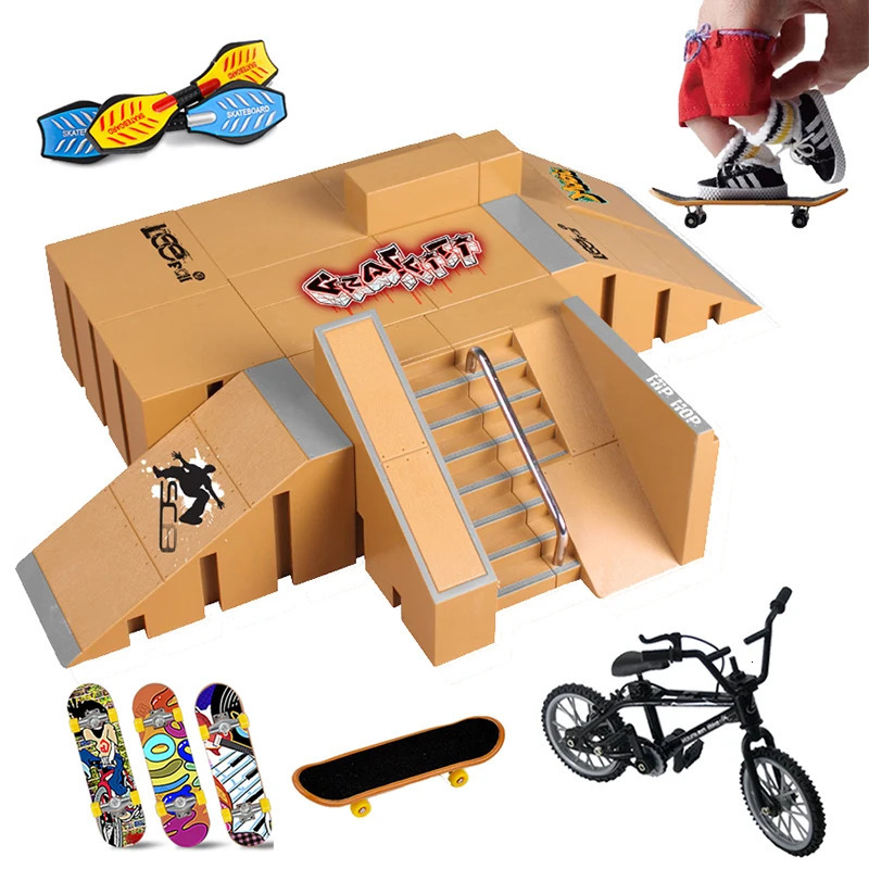 Novelty Games Tech Finger Skateboard Kit Bike BMX Mini Two Wheel Scooter Board Skate Fingers Sport Training Props Ramps Park Toys 231021bj