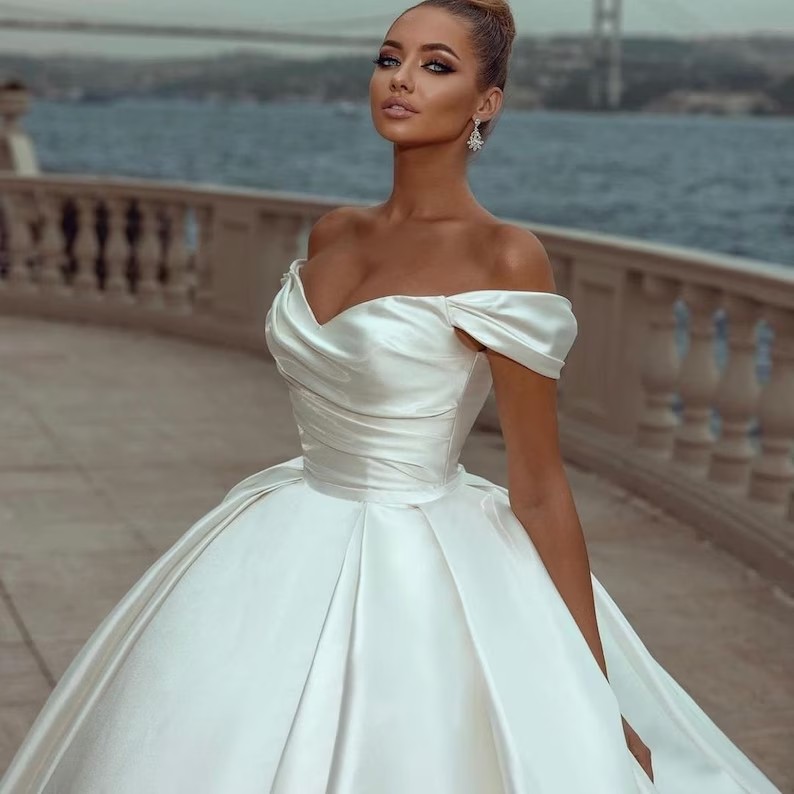 Country Princess Wedding Dresses Sleeveless Off The Shoulder Ruched Vintage Bridal Ball Gowns Plus Size Robes De Mariee 6660312