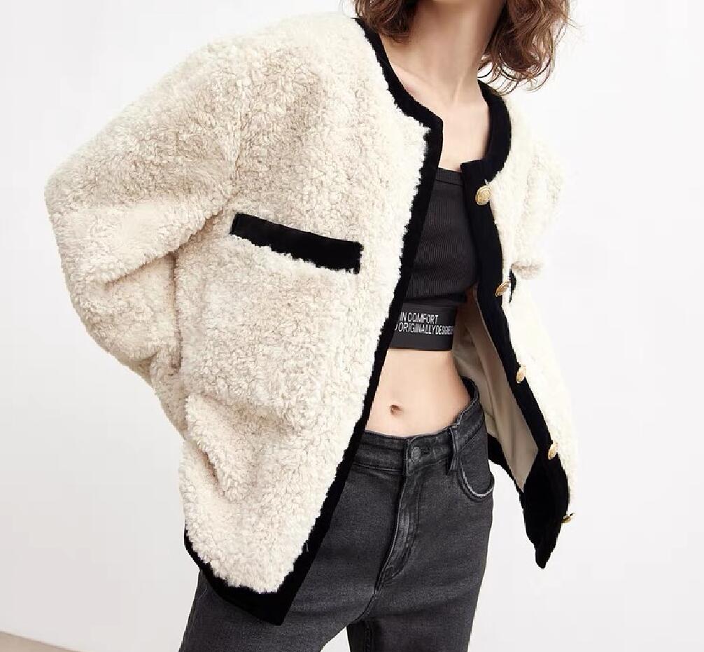 Autumn/Winter New Maj-e Eco friendly Lamb Fleece Splice Gold Button Loose Short Coat for Women