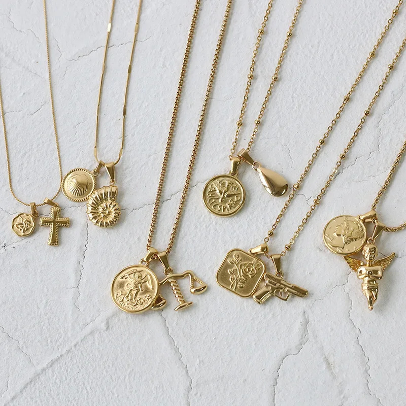 Pendant Necklaces Amaiyllis 18K Gold Portrait Coin Cross Peach Heart Angel Charms Vintage Pendant Accessories Wild For Women Diy 18k Necklaces 231021