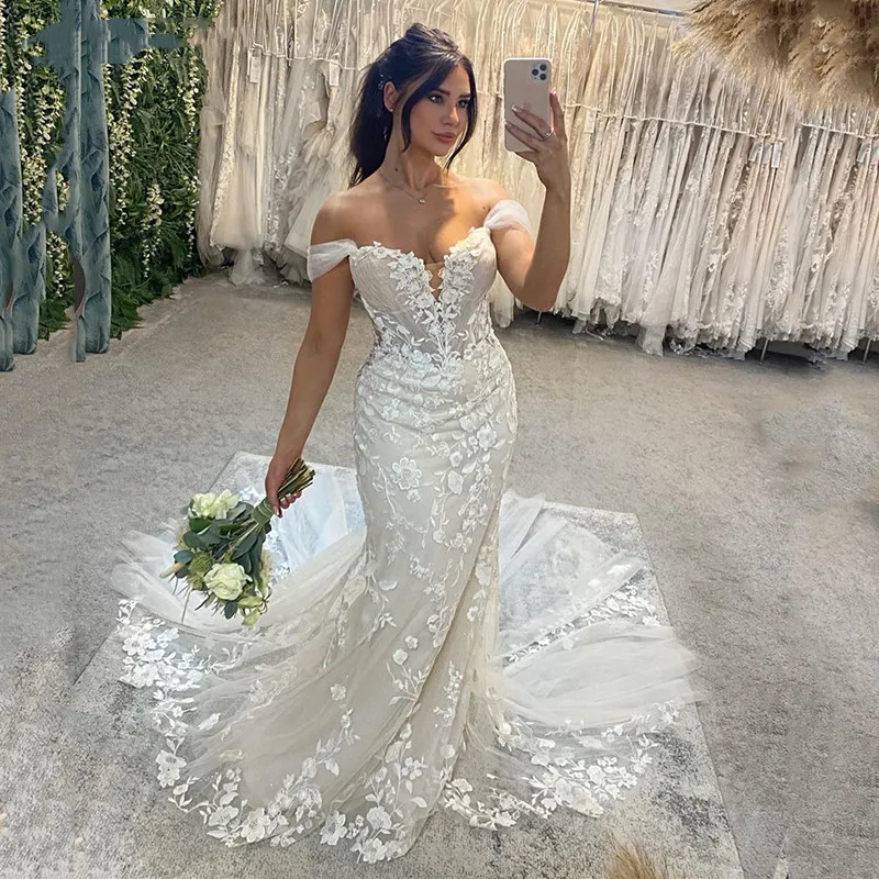 2024 Country Lace Mermaid Wedding Dresses Applique Off the Shoulder Long Ivory Beach Bridal Gowns Backless Summer Elegant Bride Dress