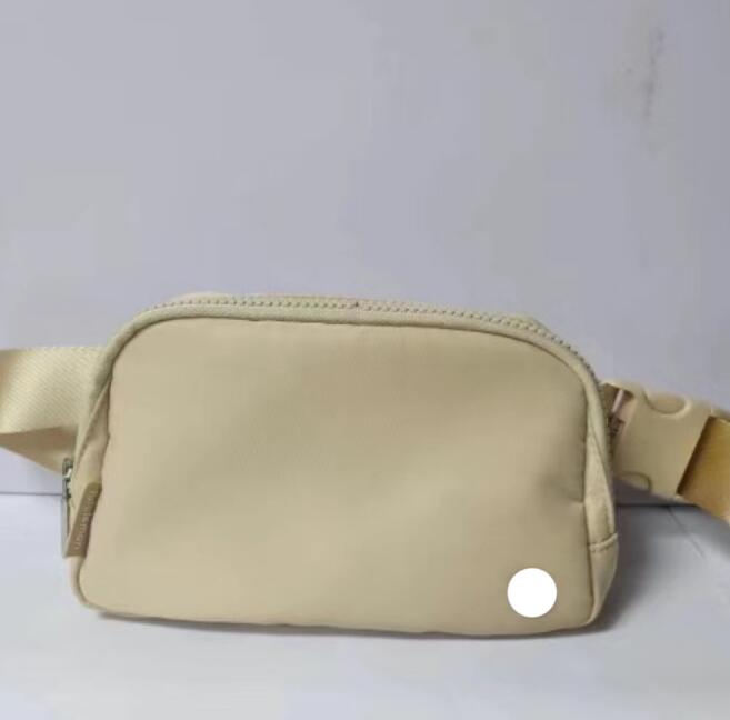 Everywhere Fanny Pack Sporty Waist Bags In 25 Colors For Womens Travel 1211 1220 DHL 0213