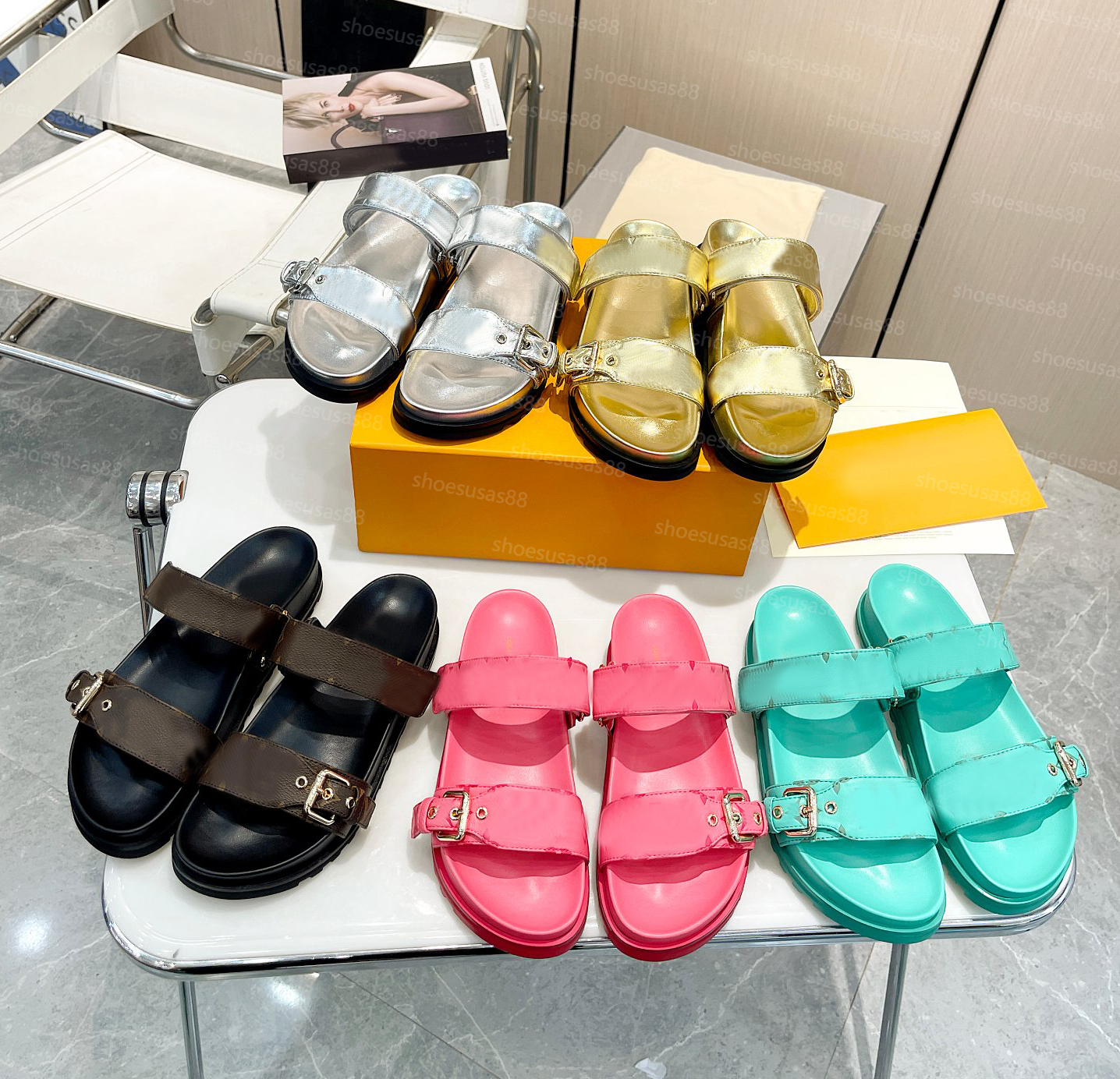 Classic Designer Slippers Bom Dia Flat Comfort Mule Sandal Fashion Summer Canvas Beach Sandals Buckle Thick Sole Women Sliding Sandals