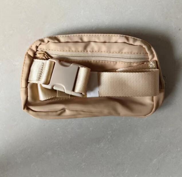 Everywhere Fanny Pack Sporty Waist Bags In 25 Colors For Womens Travel 1211 1220 DHL 0213