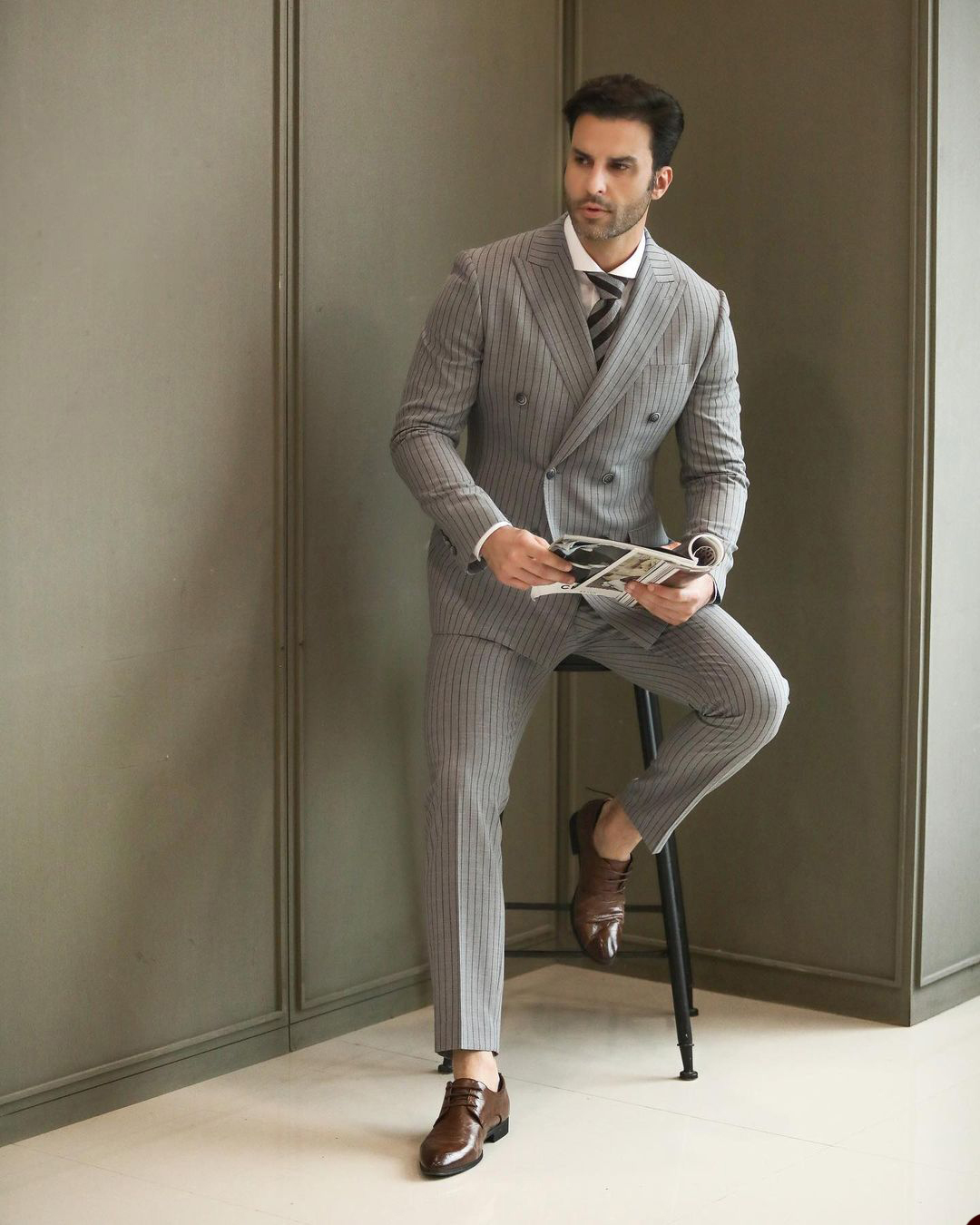 Formal Suit For Men Wedding Tuxedos Double Breasted Jacket And Pants 2 Pieces Set Business Blazer Groom Wear
