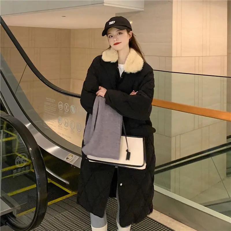 Women's Down Parkas Fur Collar Oversize Rhombus Pattern Long Pocket Female Warm Cotton Overcoat Single Breasted 231023Z
