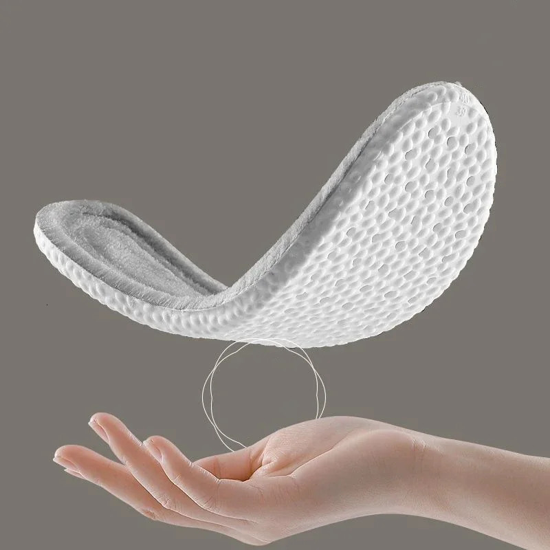 Shoe Parts Accessories Winter Warm Plush Insoles Women Men Thicken Thermal Pads Self Heated Sports Inserts Soft Cashmere Snow Boots Padding 231024