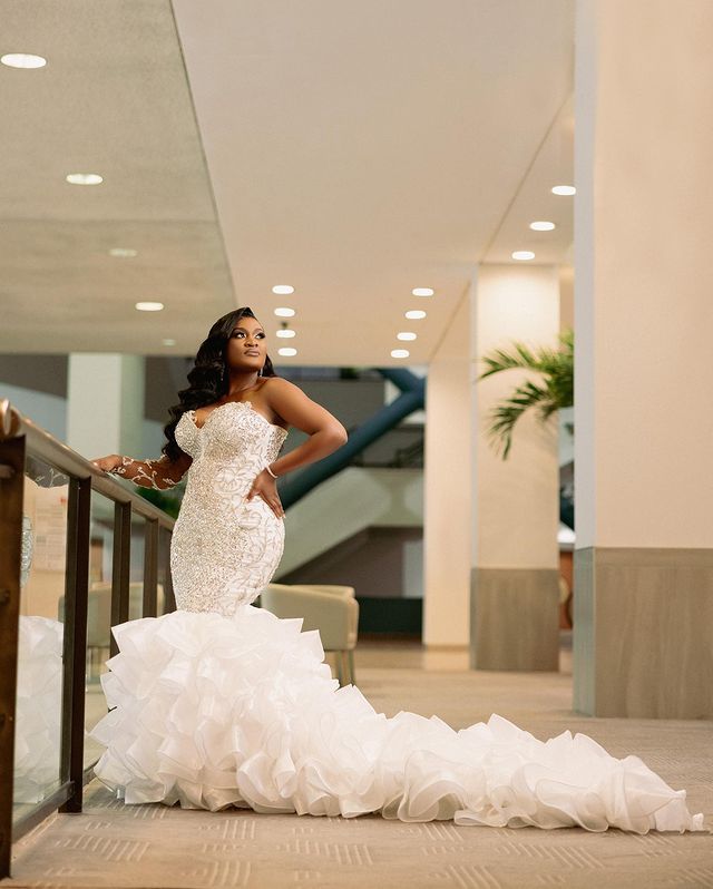2025 Oct Aso Ebi Plus Size Mermaid Wedding Dresses Ivory Beaded Crystals Bridal Gowns ZJ114