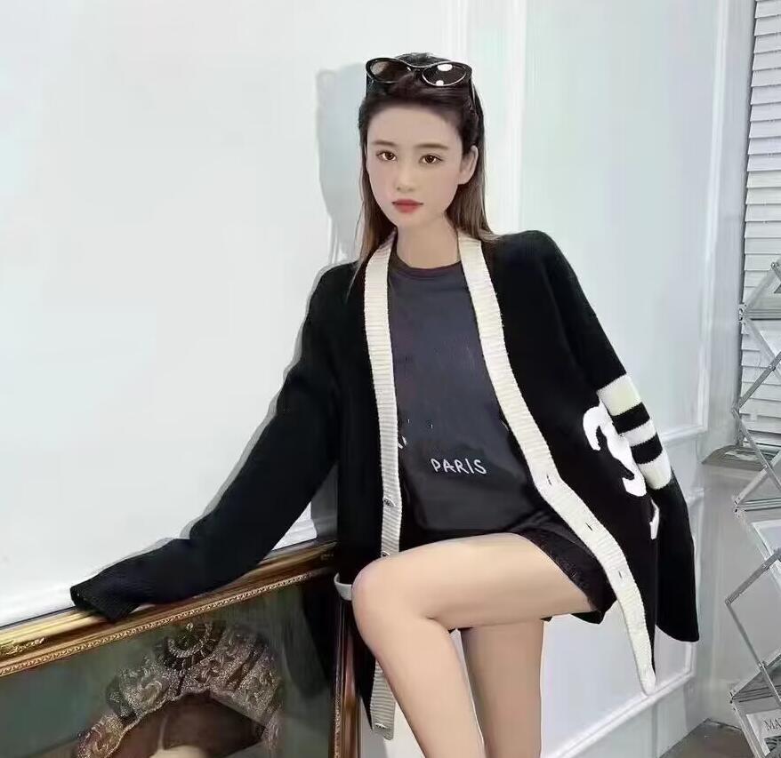 Fashion Women's long sleeves knits sweaters ccity New designer Sport high-end luxury round neck cotton double yarn V-neck jacket sweaters