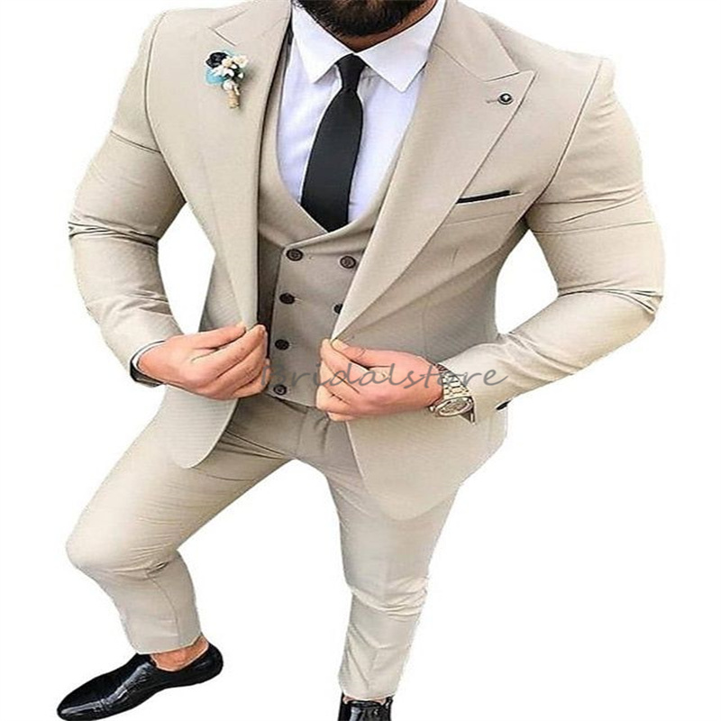 Solid Green Slim Wedding Tuxedos Peakes Lapel Three Pieces Masculino Blazer Waistcoat Fit Male Formal Prom Boutique Men Suits Handsome Jacket Pants Ve