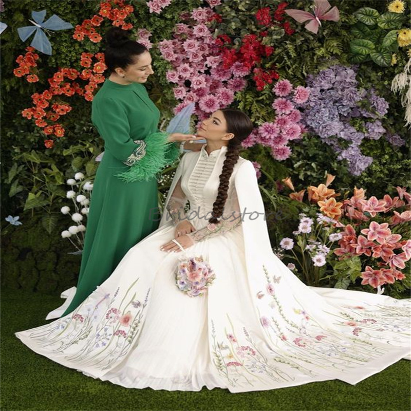 Muslimah Embroidery Wedding Dress Caucasian With Cape 2024 Caftan Moroccan Turkish Colorful Malay Bride Dres Georgian Bridal Vestido De Noiva Casament