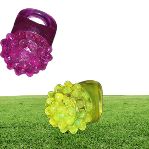 LED Finger Ring Strawberry Glow Glove Torch Lights Flash Beams Light Halloween Party LED Toys Wedding452x