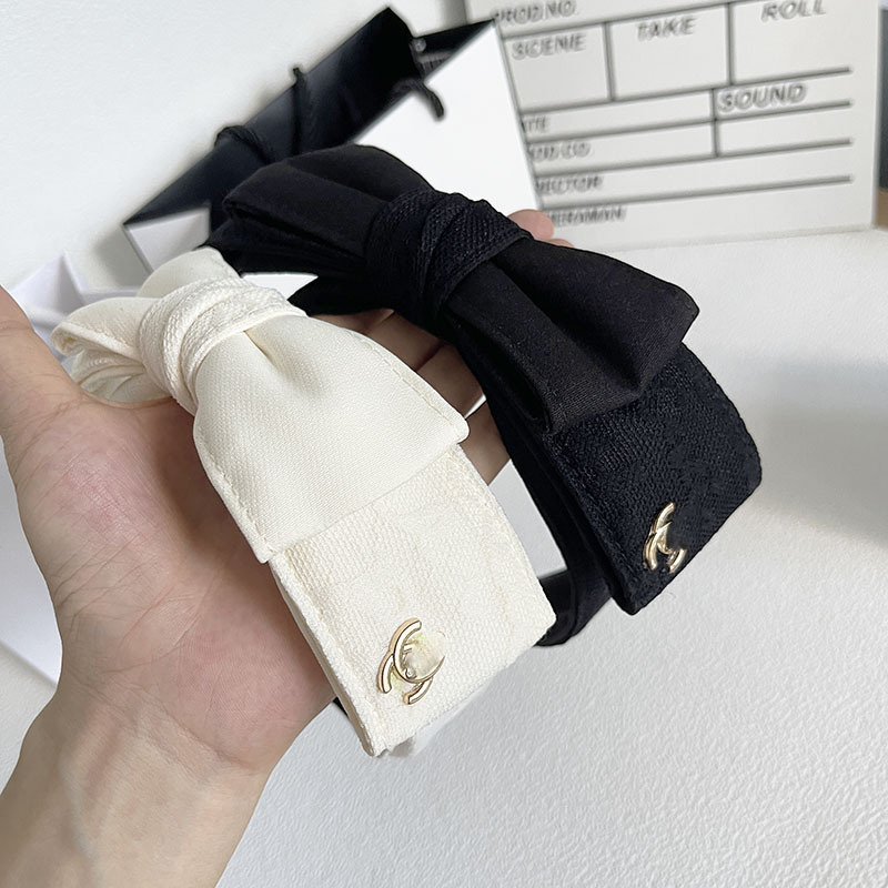 2 style Luxury Designer Headbands Women Brand Letter Hairband Fashion Womens Sport Large Bow Hair Hoop Vintage Head Accessories Gifts