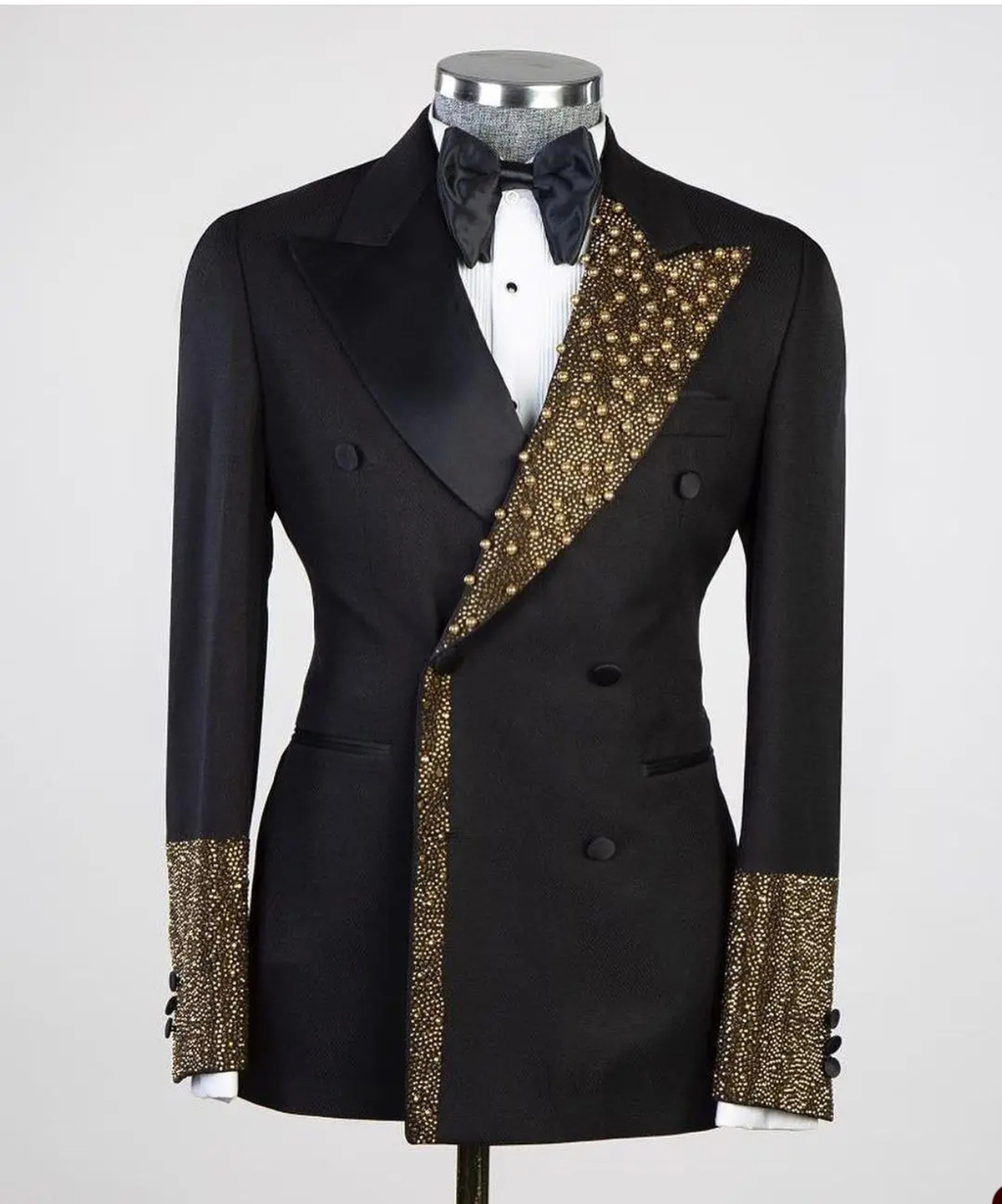 Elegant Mens Suits For Wedding Gold Beading Formal Groom Man Tuxedos Tailore Made Only One Jacket