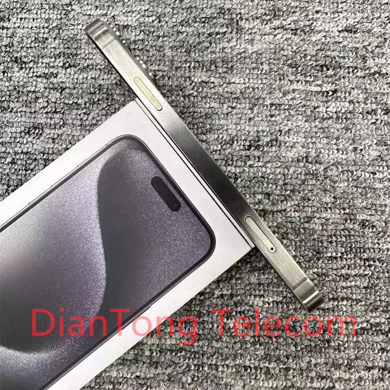 A+Excellent Condition,Original Unlocked iphone XR Covert to iphone 15 Pro Cellphone with 15 pro Camera appearance 3G RAM 64GB 128GB 256GB ROM Mobileph