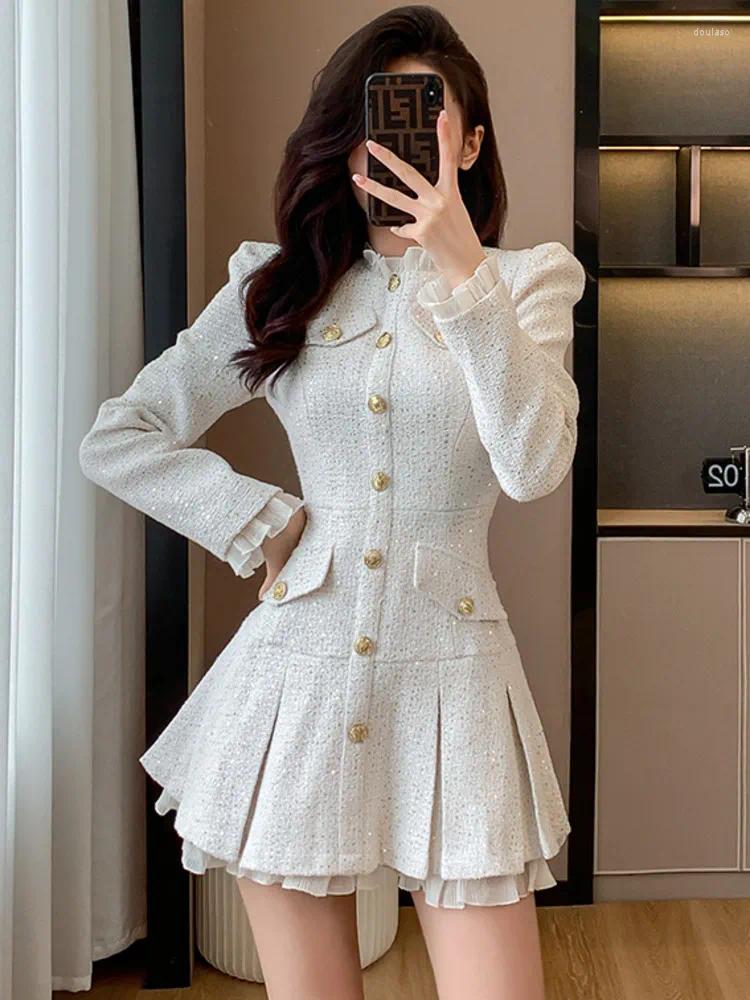 Casual Dresses High Quality French Vintage Small Fragrant Tweed For Wome 2023 Autumn Winter Waist Slim Pleated Mini Dress Vestidos