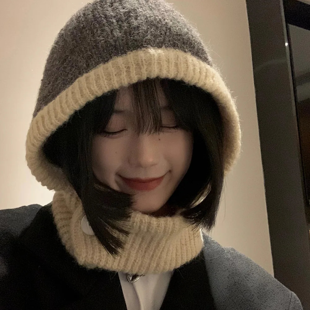 Beanie Skull Caps Cycling Masks Japanese Retro Balaclava Hat Women Scarf Winter and Neck Cold Proof Warm Knit Cap Female Fashion Color Matching Women 