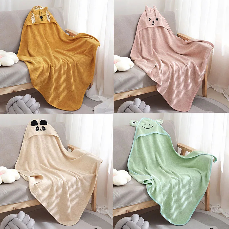Towels Robes Unisex Baby Bathrobe Bath Towel Flannel Cloak Cartoon Boy Girl Ultra-Soft Hooded Spa Robe born Cover-Up Baby Shower Gift 231024
