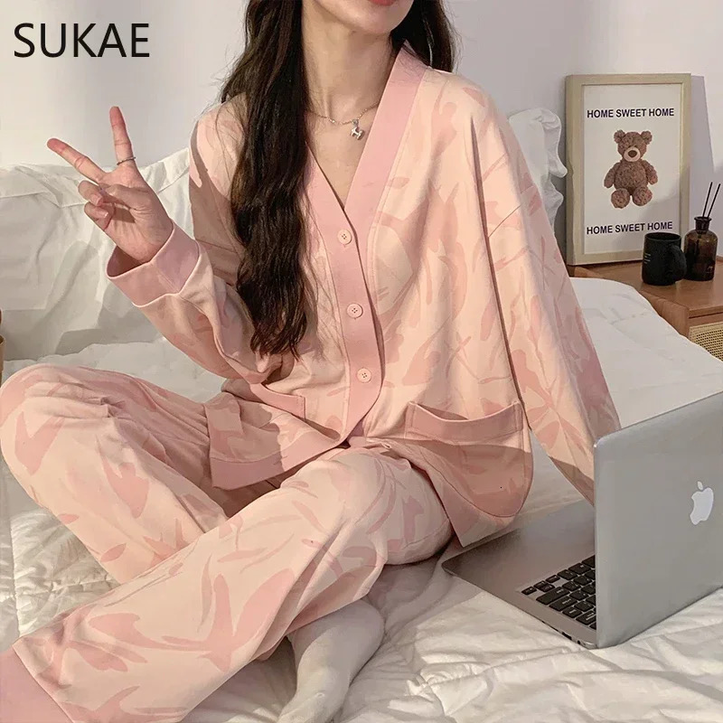 Womens Sleepwear SUKAE Black Roses Autumn Winter Kimono Casual Vneck Lapel Pajamas Sets Full Pjs Cotton Long Sleeves Homesuits 231025